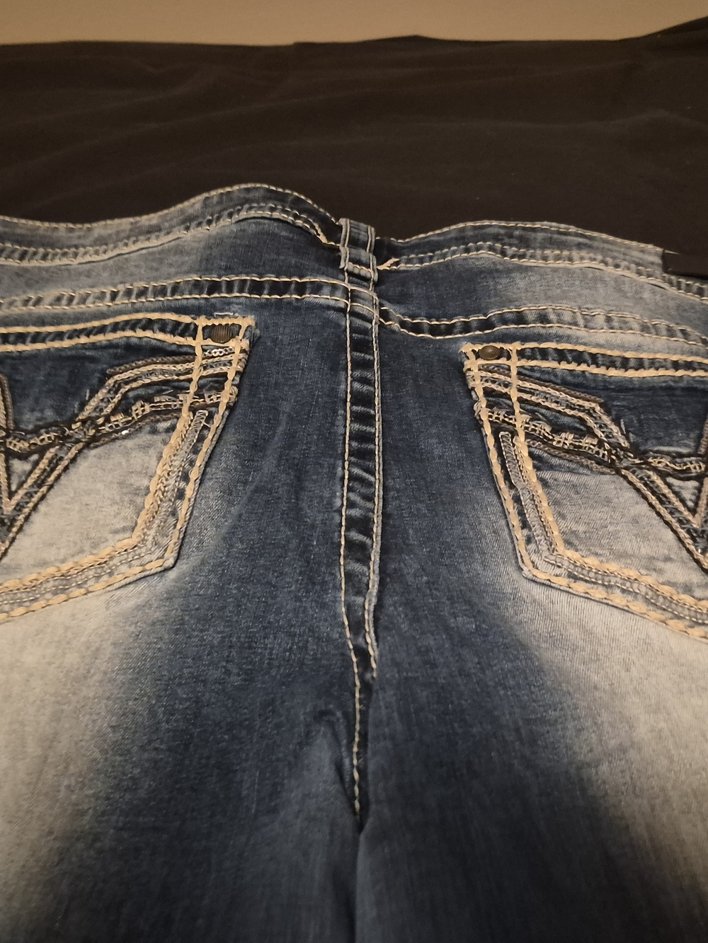 Vigoss Women's Blue Bootcut Jeans with Faded Knees - Picture 5 of 9